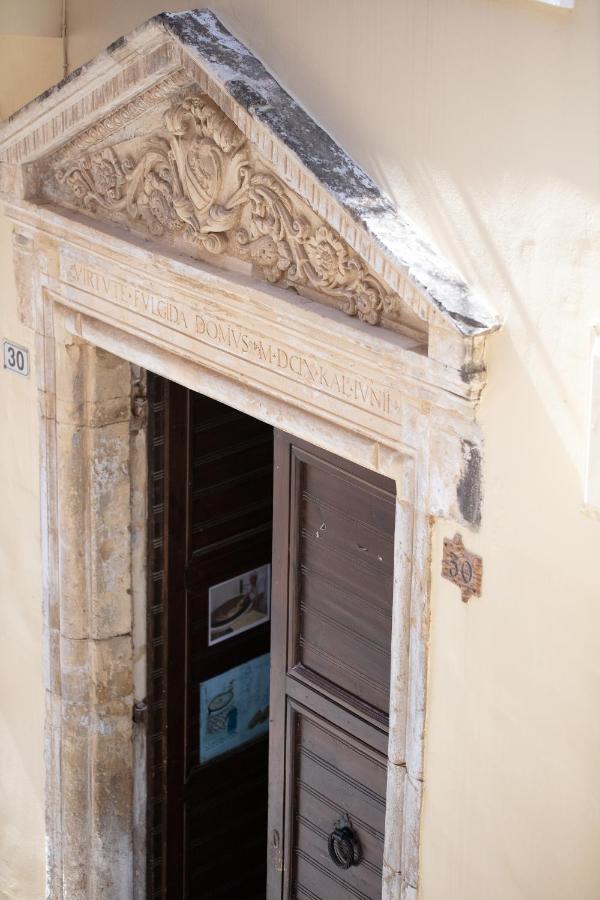 Вілла Domus Clodia, Sensing Rethymno'S Old Town! Екстер'єр фото